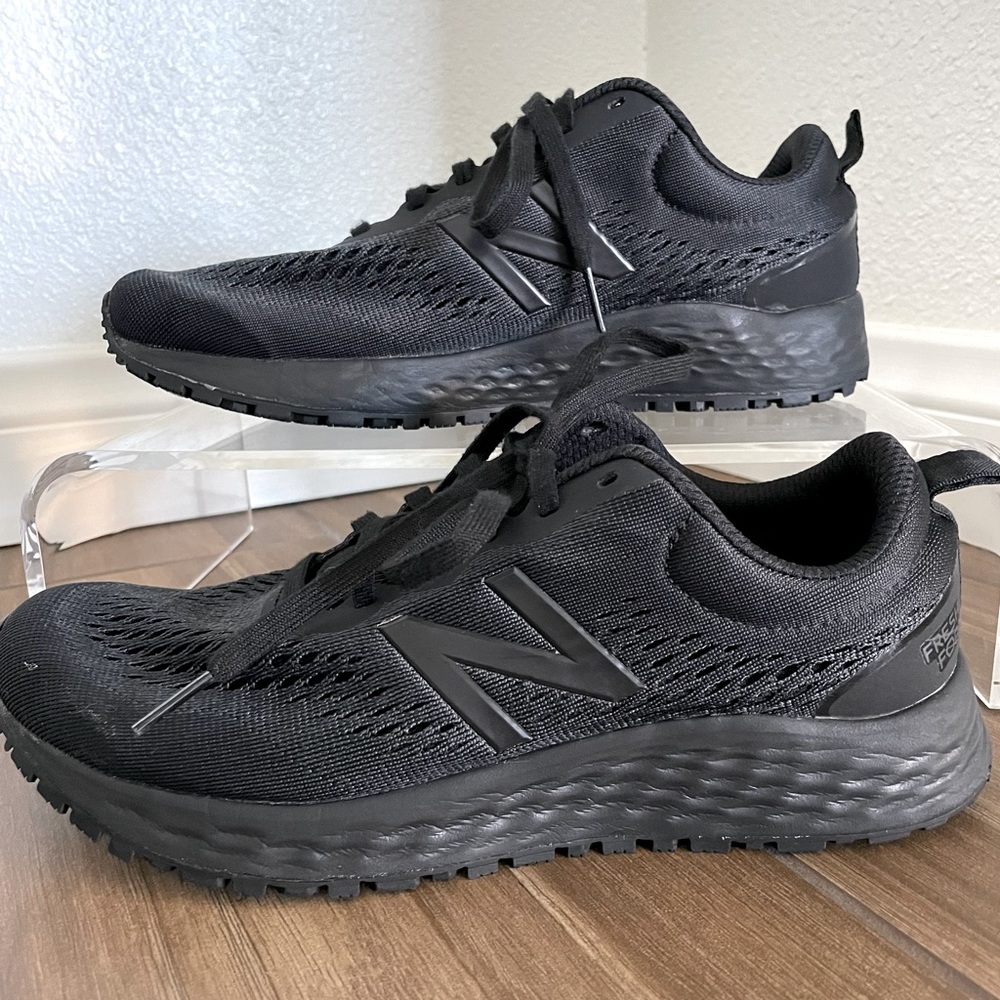 New Balances Fresh Foam Arishi V3, Shoes for Crews, Women’s size 7